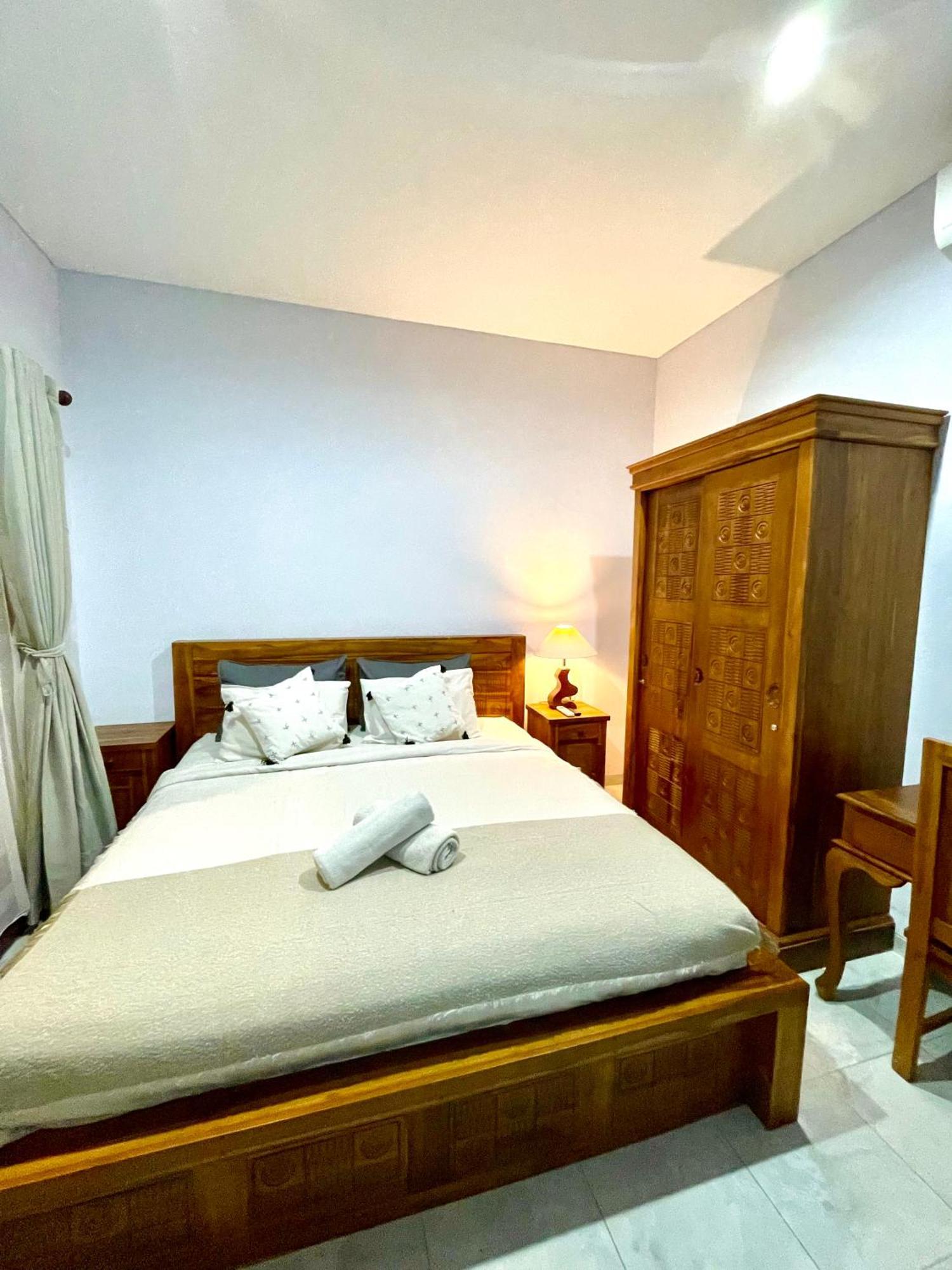 Chua Guest House Canggu Exterior photo